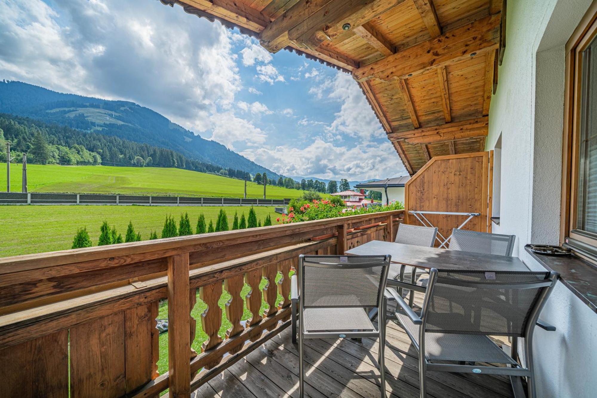 Appartement Gamper Brixen im Thale Exterior photo